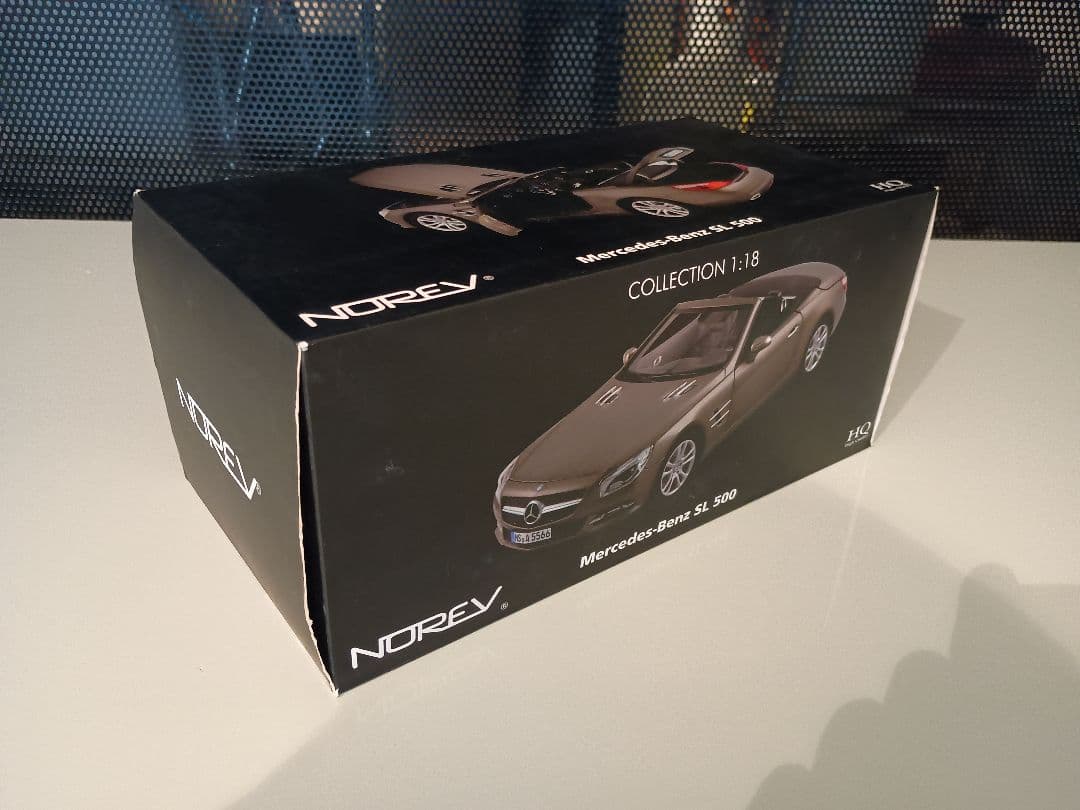 NOREV ノレブ メルセデス・ベンツ SL 500 1/18