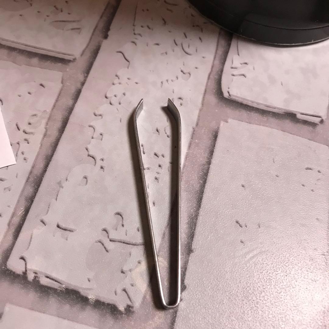ピンセット