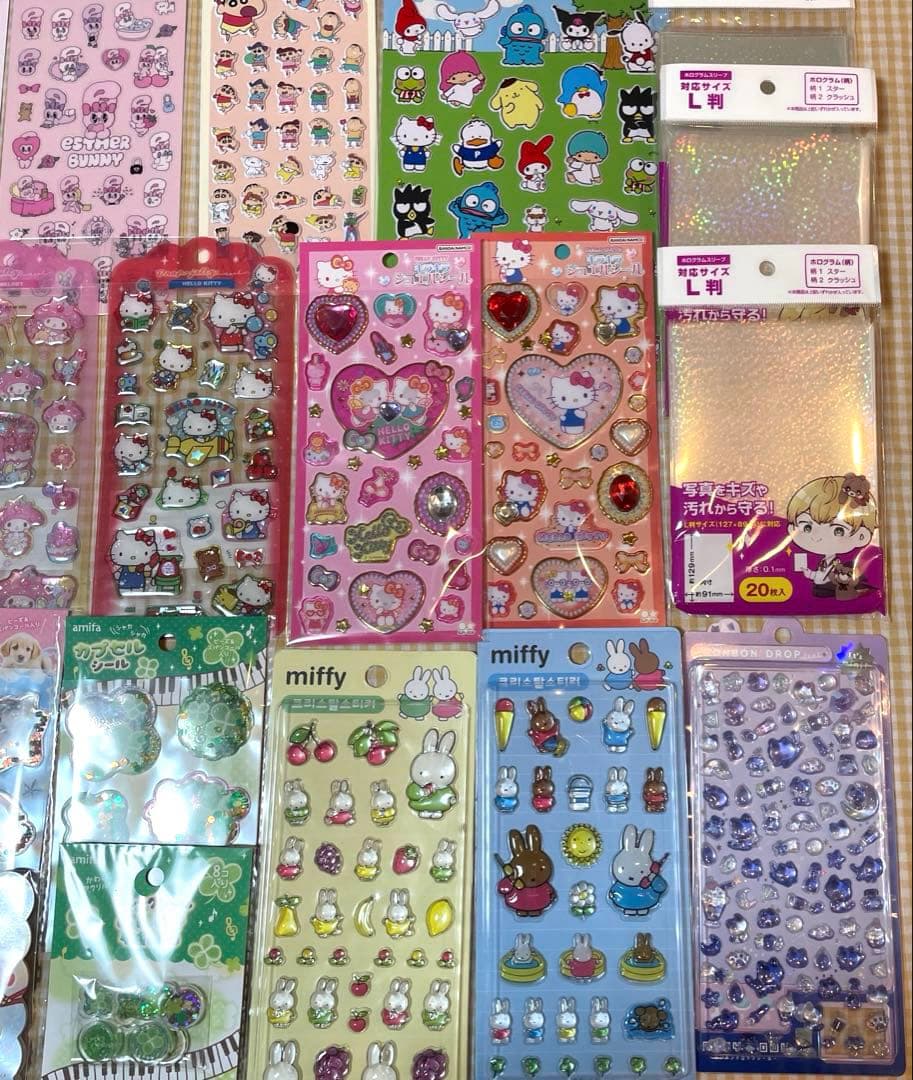 正規品 実店舗購入品　シール帳　完成品　まとめ売り　おすそ分け♡