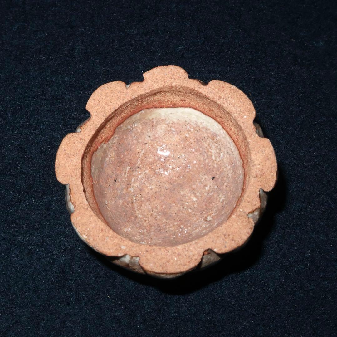 【茶道具】12代田原陶兵衛作　萩焼松毬香合