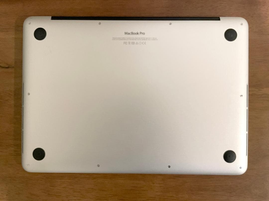 MacBook Pro 13\"　2015　i5　8GB　121GB　まずまず美品