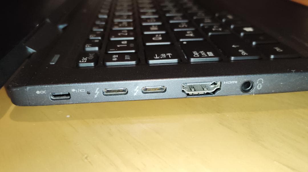 dynabook V83HR i5-1135G7 LTEモデル