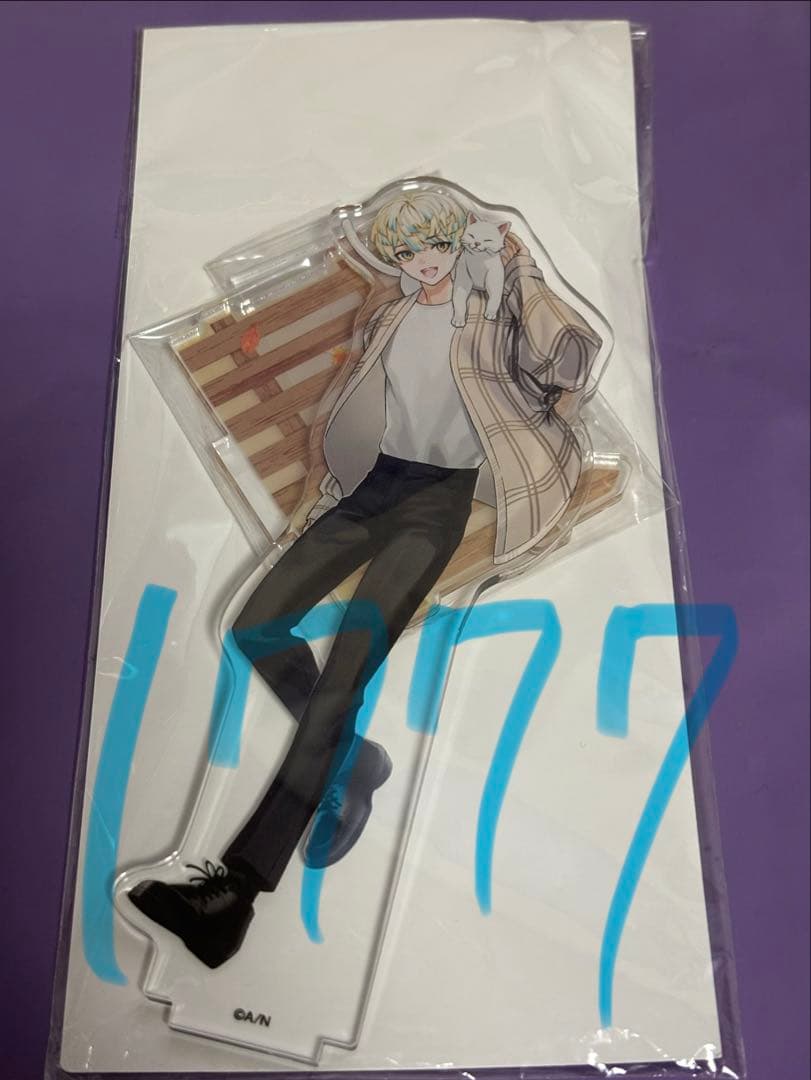 緋八マナ アクリルスタンド まとめ