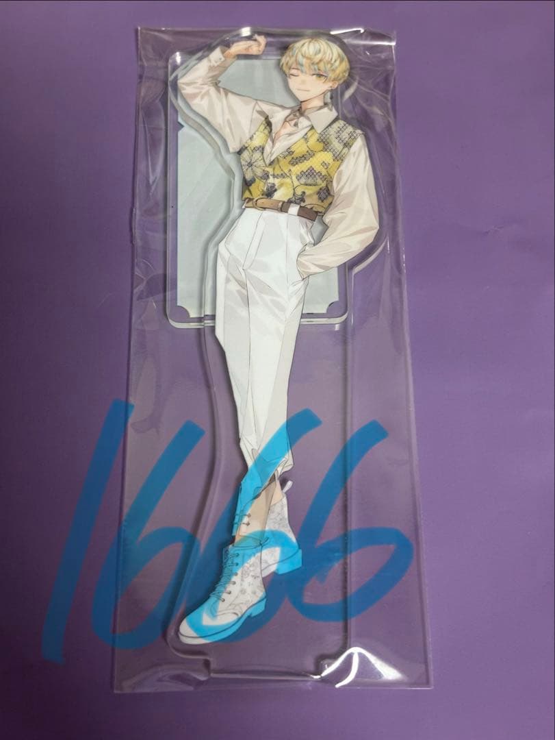 緋八マナ アクリルスタンド まとめ