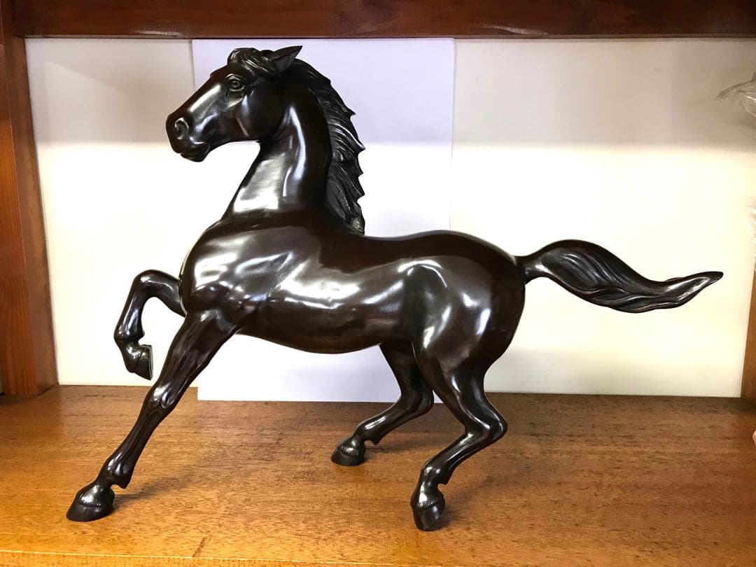 銅製:2尺勇馬置物