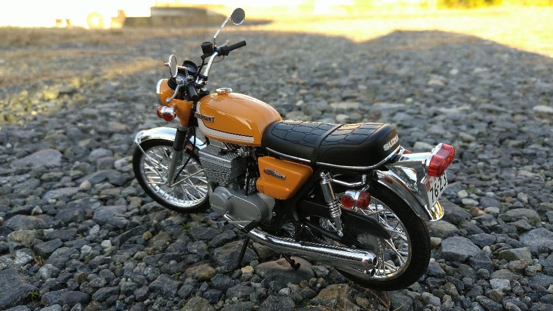 GT380プラモデルのみの販売。製作依頼用マイキーのフィギュア付きません。