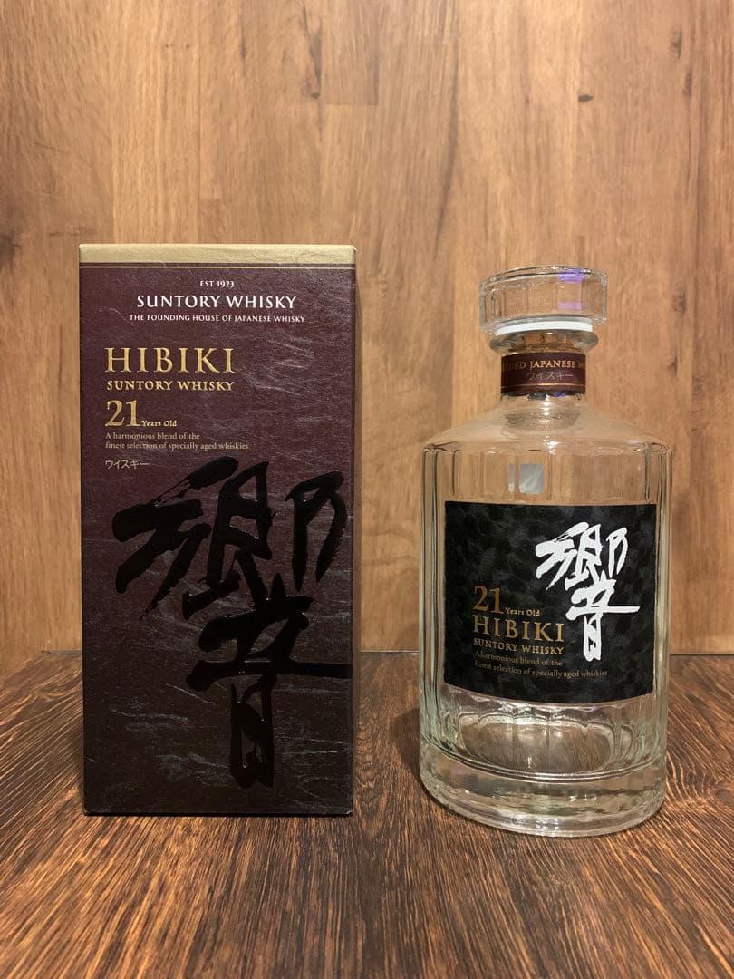 Hibiki 響 21年 ウイスキー 700ml【空き瓶】