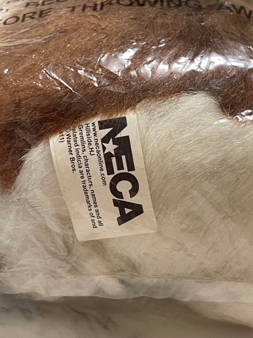 NECA ネカ社　グレムリン ぬいぐるみ