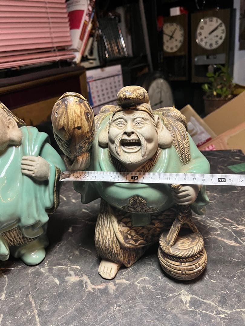 大黒天大黒様 恵比寿様、 明治時代の青磁 貴重な1対 七福神　 青磁 陶器製