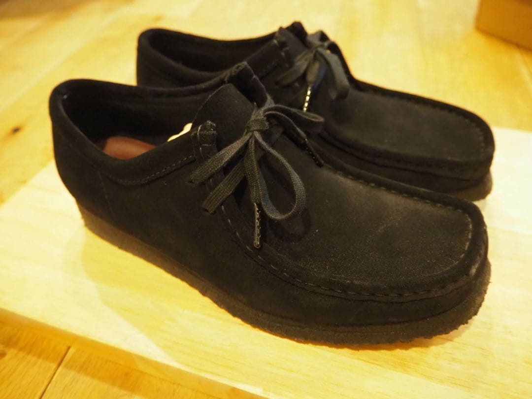 【着用1回美品】クラークス ワラビー ブラック 8 スエード ブーツ