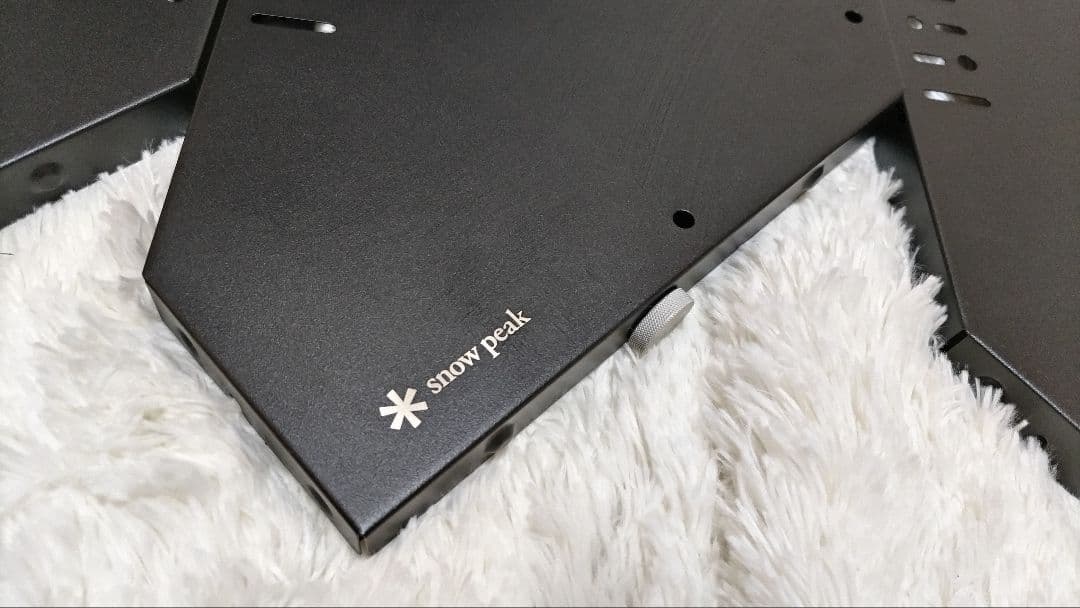 【ほぼ未使用】 peak 焚き火テーブル　ジカロテーブル　ブラック