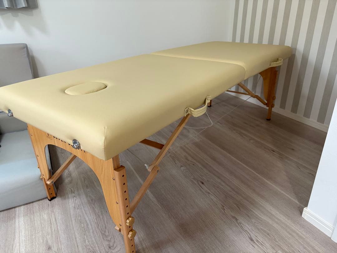 折りたたみ マッサージベッド エステベッド