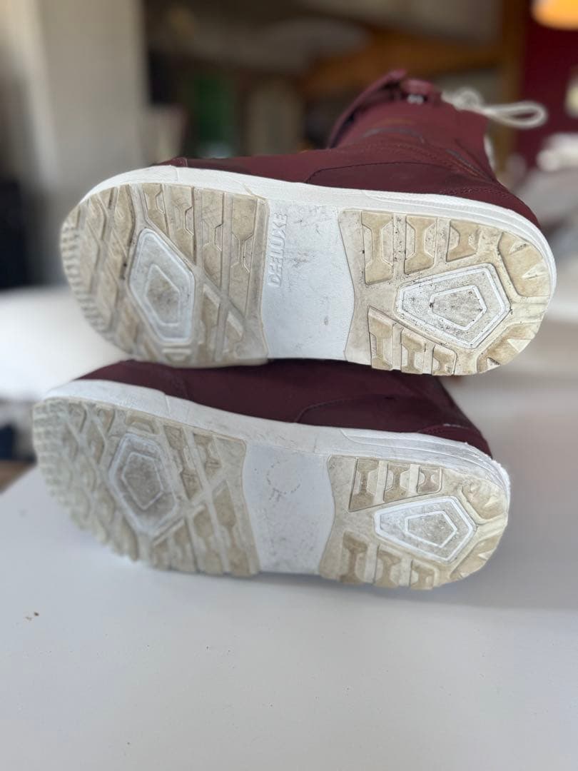 ディーラックス　26.5センチEMPYRE 21-22