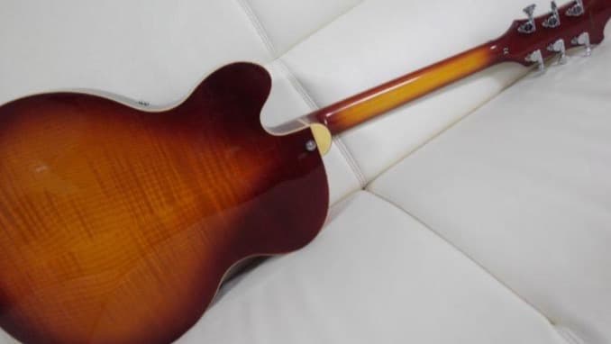 Hagstrom HJ600 サンバースト