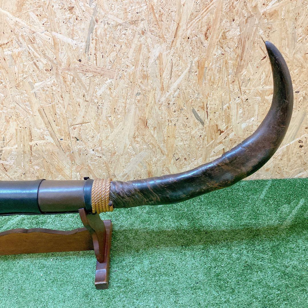 水牛　角　インテリア　レトロ　台座付き