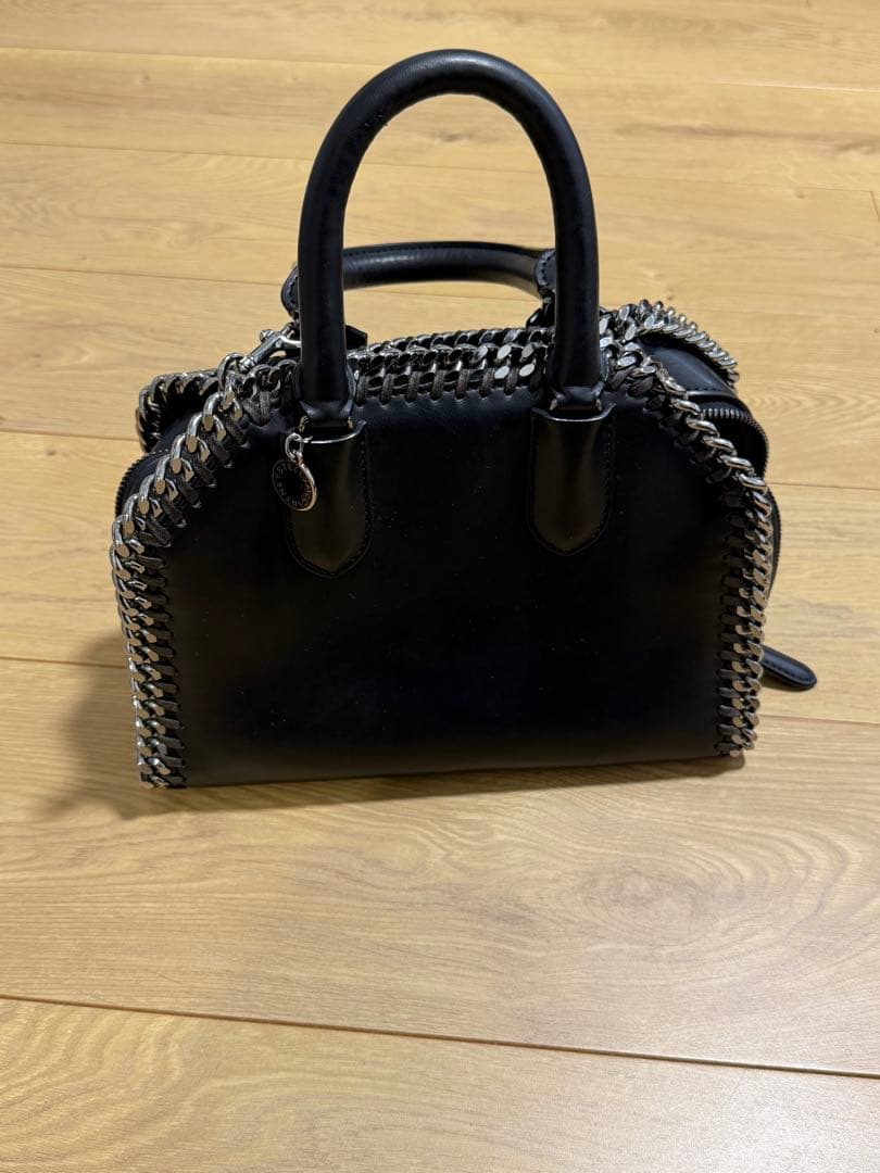 Stella McCartney ブラックショルダーバッグ