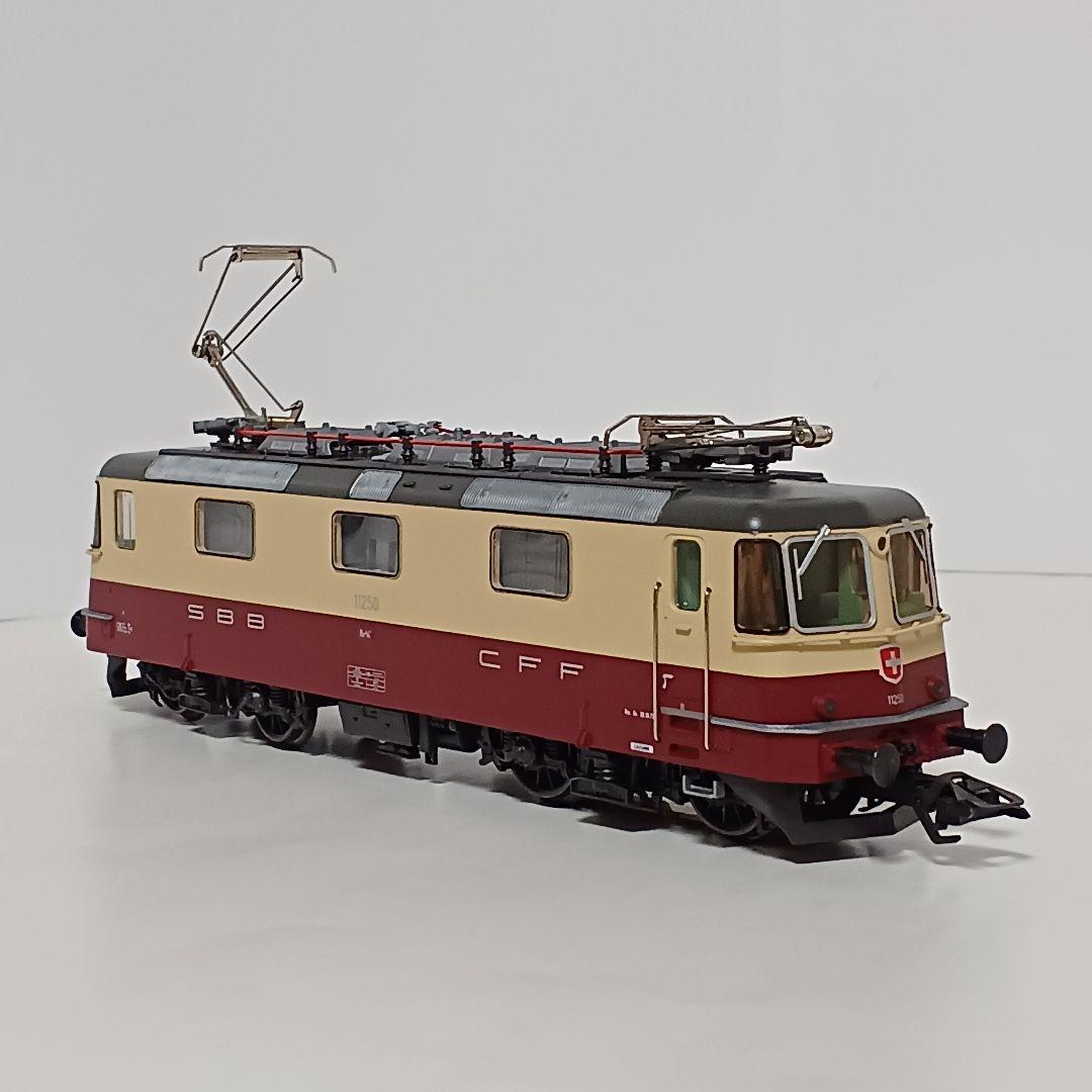 メルクリン交流３線式デルタ SBB Re4/4 Ⅱ TEEカラー 品番34344