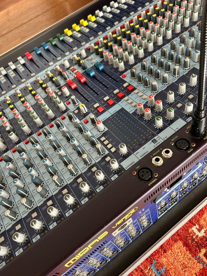 MIDAS マイダス VENICE 240 アナログミキサー