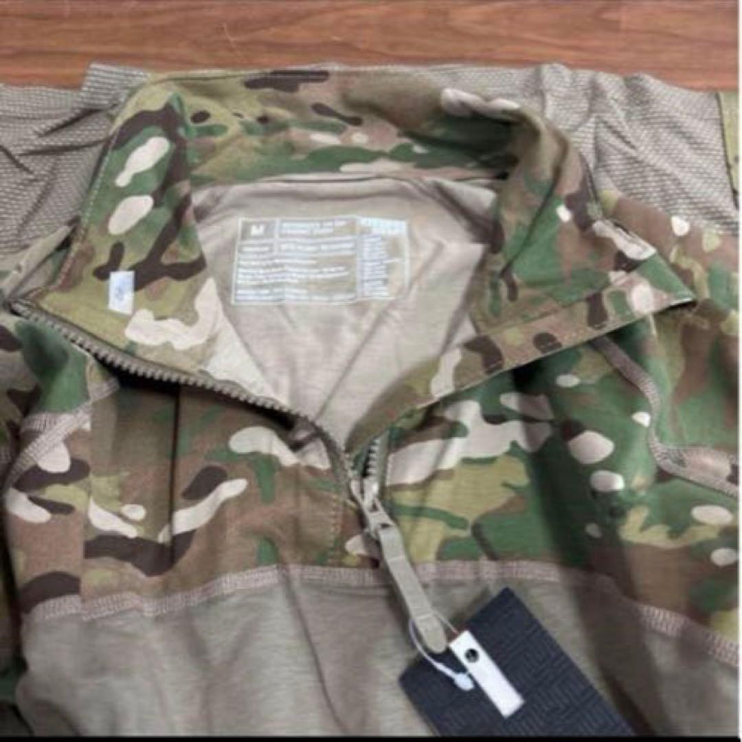 新品　未使用品　MASSIF FR COMBAT SHIRT MEDIUM