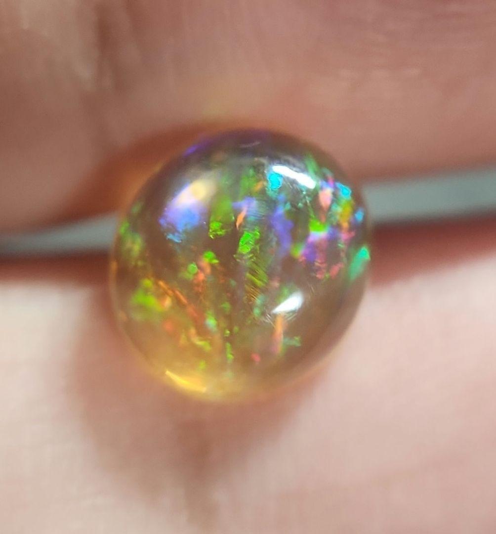 天然ファイアーオパール 1.837ct