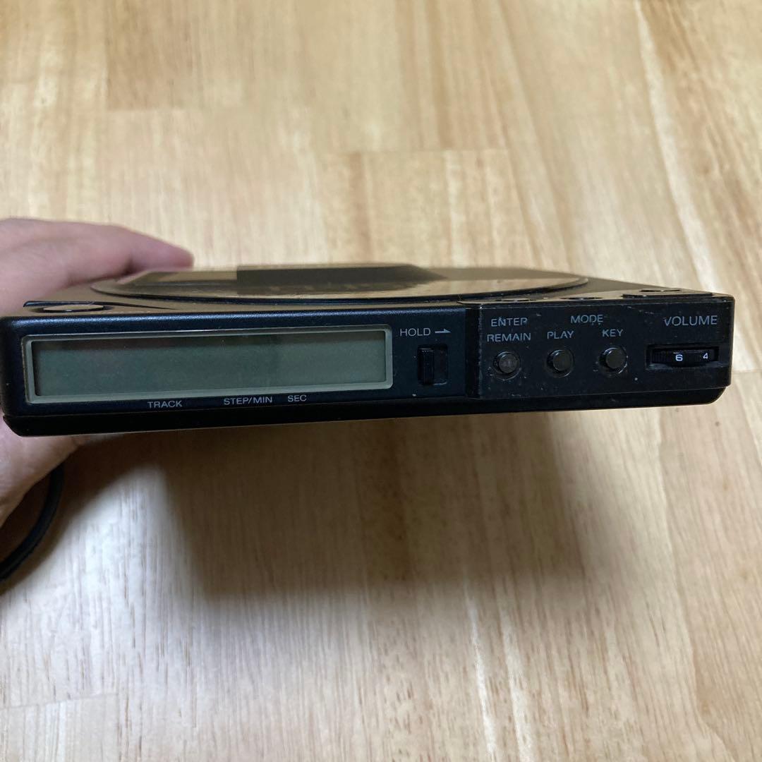 SONY D-150 ディスクマン　車載用電源供給スタンド