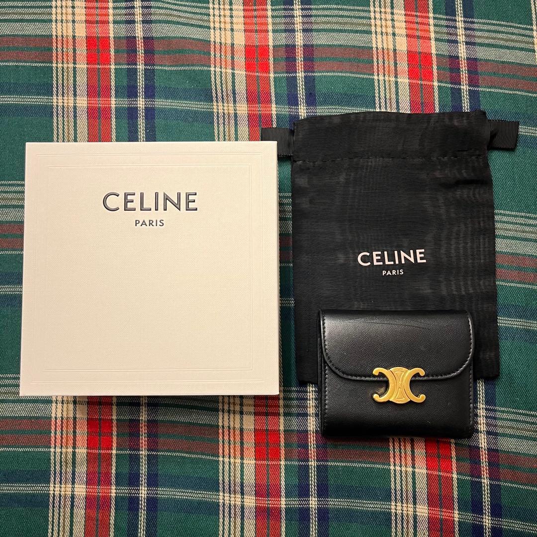 セリーヌ スモール フラップウォレット トリオンフ ブラック