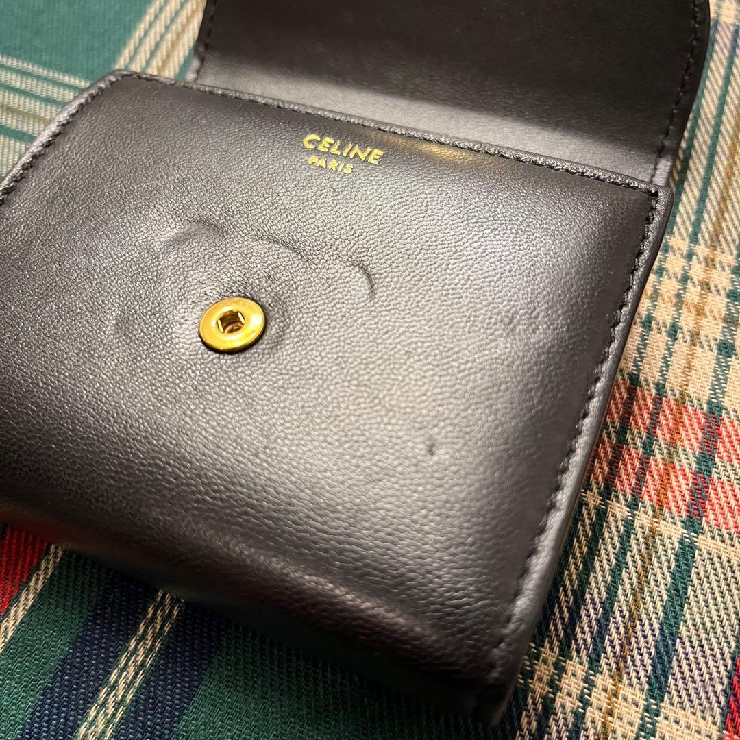 セリーヌ スモール フラップウォレット トリオンフ ブラック