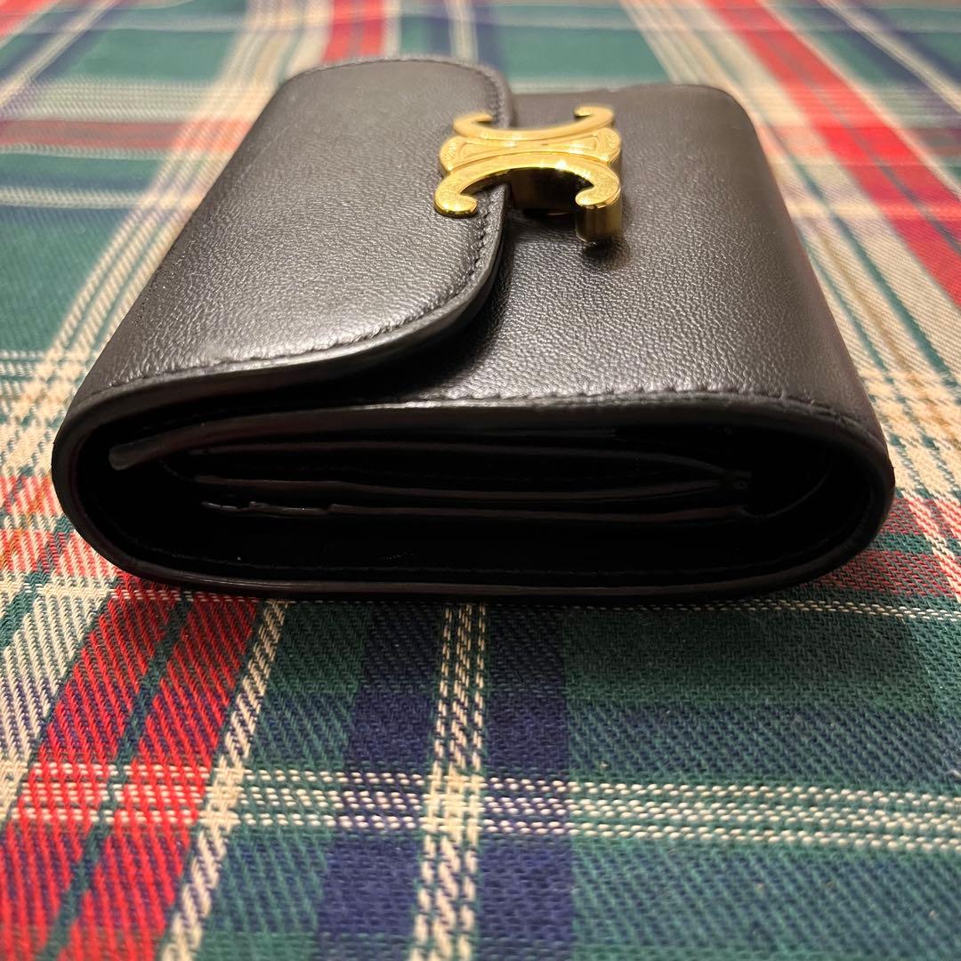 セリーヌ スモール フラップウォレット トリオンフ ブラック