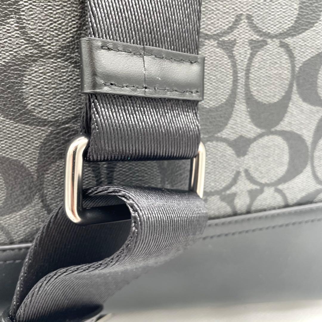 【極美品】コーチ　ビジネス　トートバッグ　グラハム　シグネチャー　2way