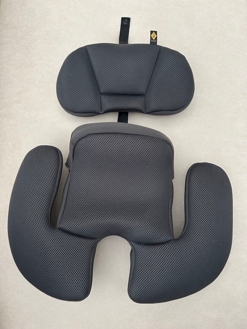 【美品】Combi チャイルドシート クルムーヴ インナークッション