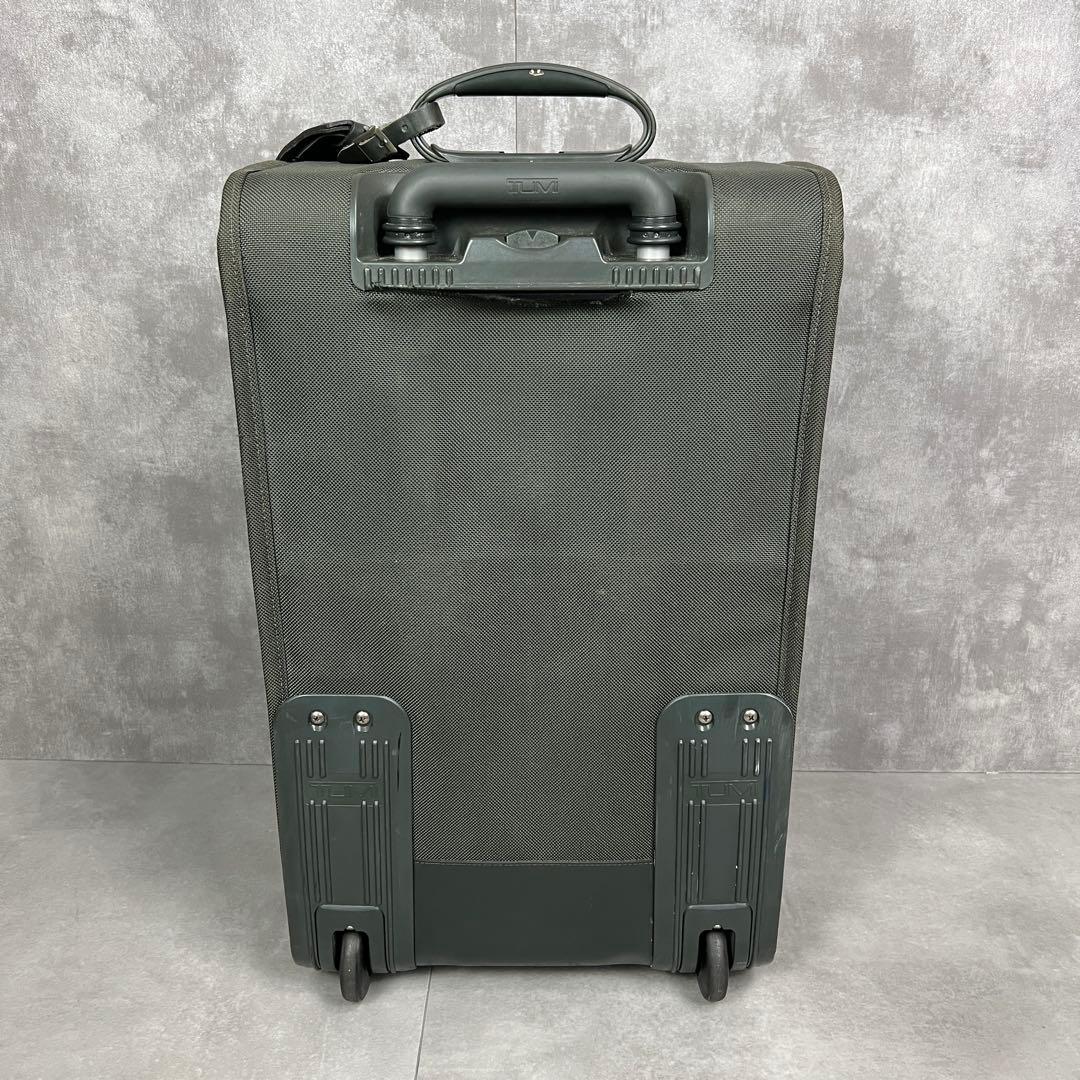 希少色　カーキ　TUMI　トゥミ　キャリーバッグ　スーツケース　2輪　出張　旅行