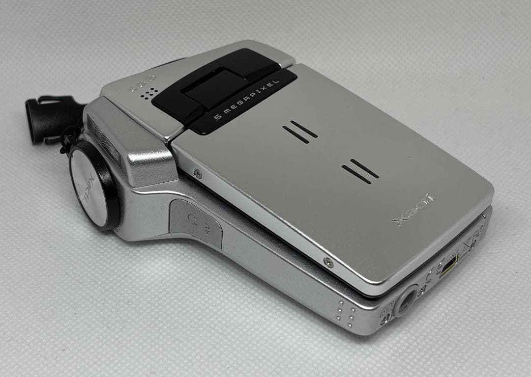 デジタルムービーカメラ SANYO DMX-CG6型