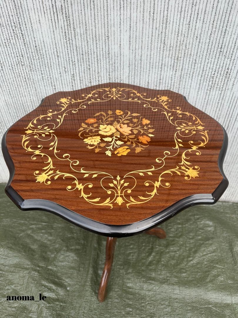 【サイドテーブル】イタリア　象嵌細工　花台　飾り台　インテリア◎