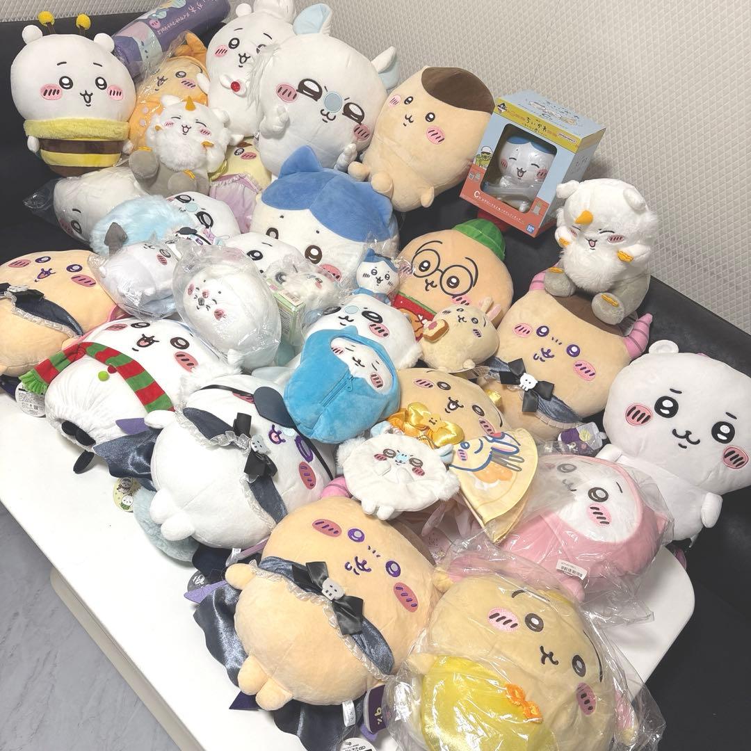 タグ付き　ちいかわ　ぬいぐるみ　まとめ売り　大量　140サイズ2箱分！　グッズ