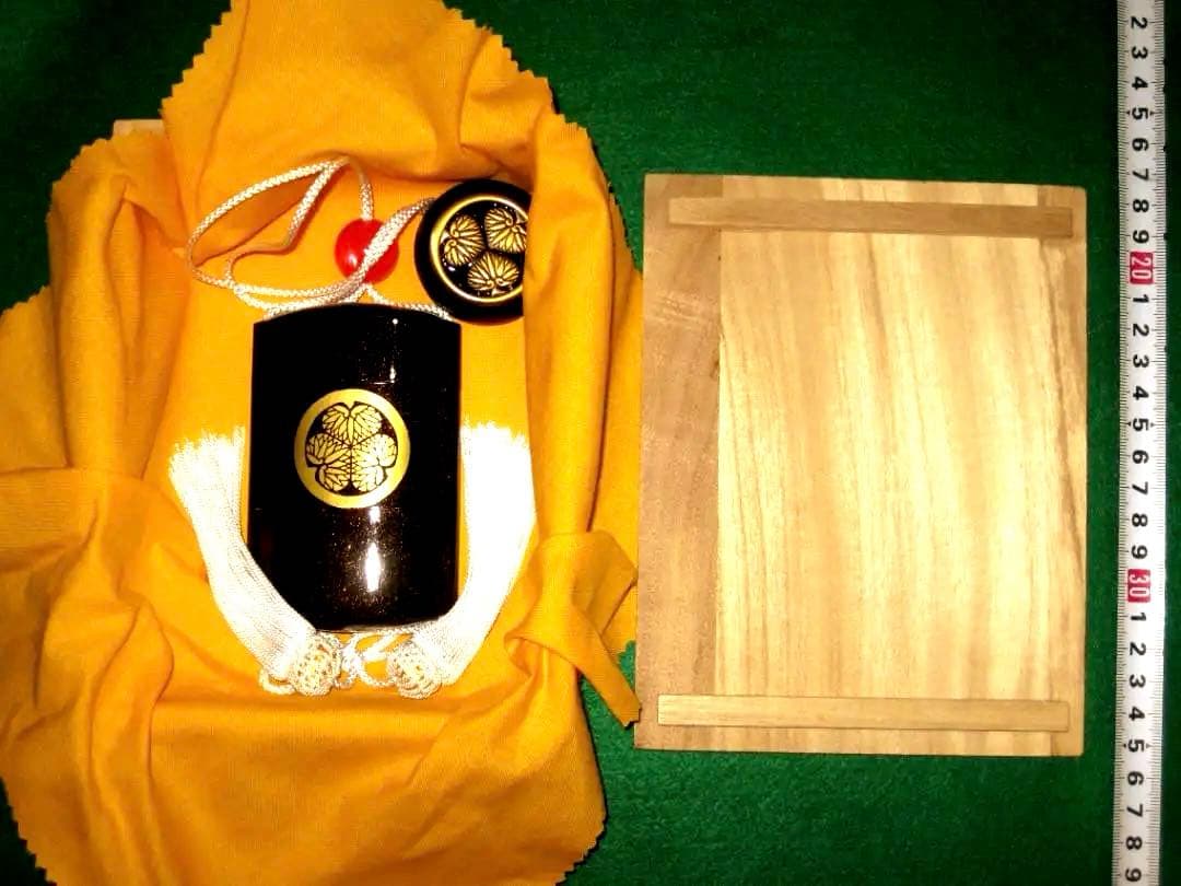 水戸黄門　印籠　三つ葉葵　德川家紋