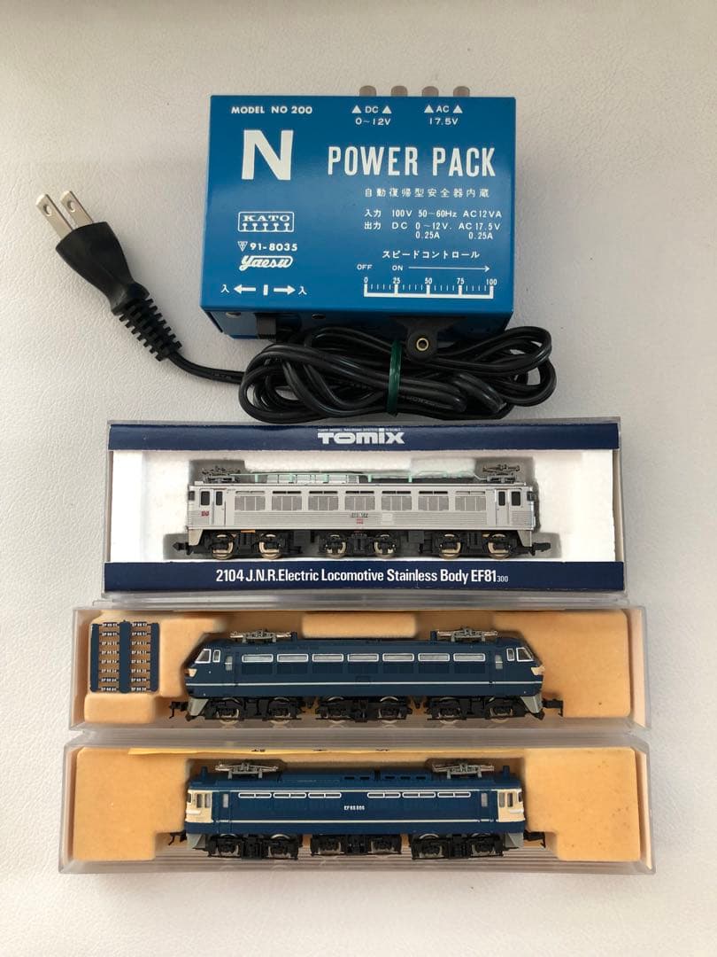 KATOのEF65とEF66とTOMIXのEF81とコントローラーのセット