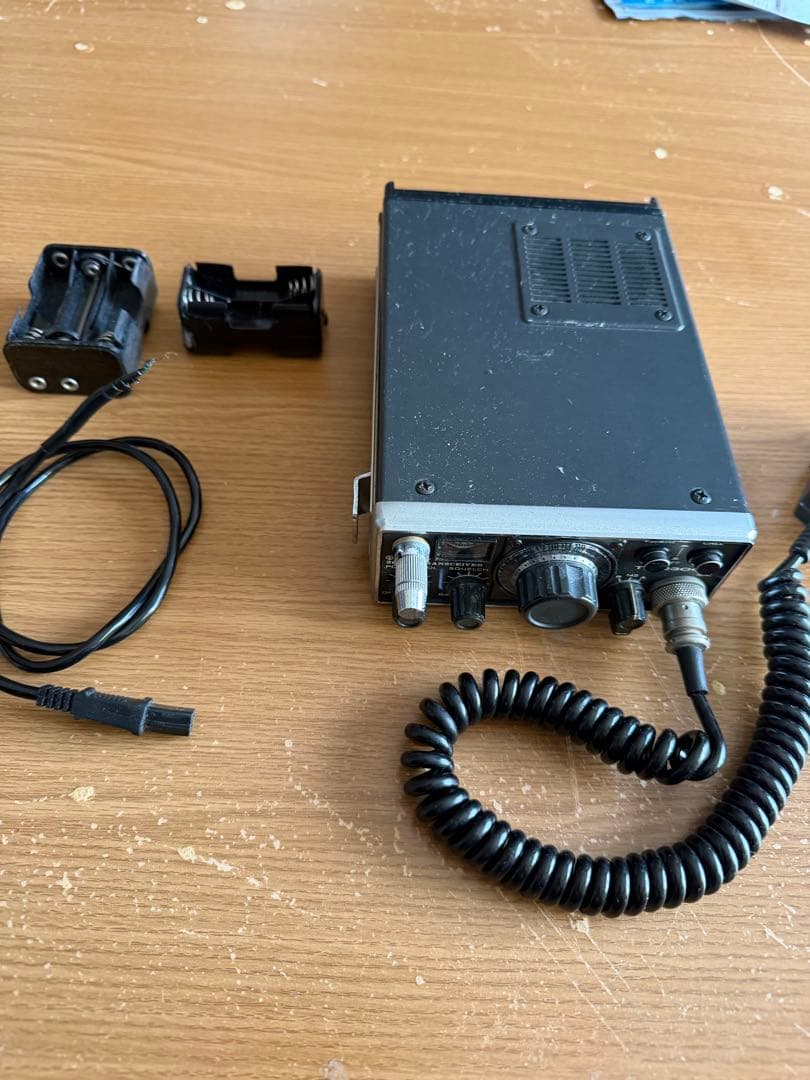 TRIO TR-2300 1ワット機　マイク　電源ケーブル　電池ケース