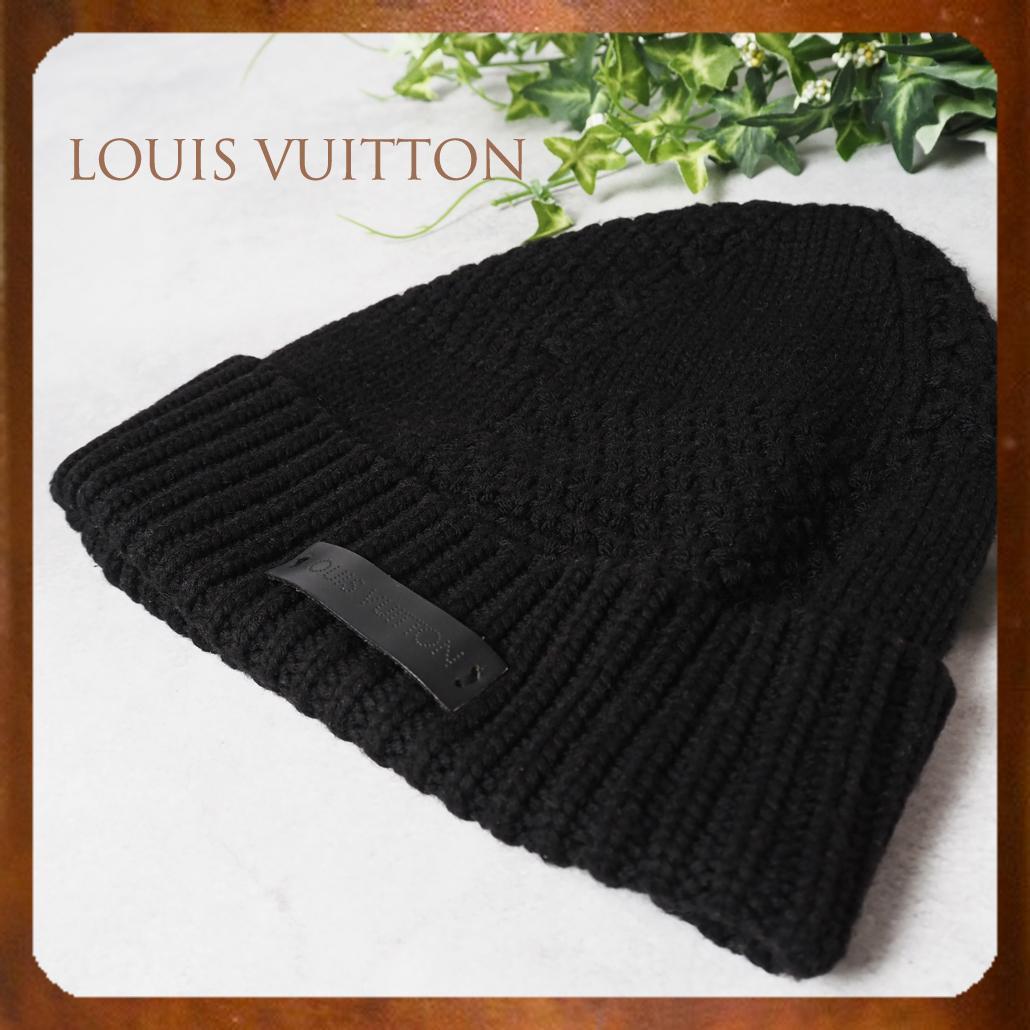 LOUIS VUITTON　ダミエ柄ニット帽 レザーパッチ 黒 イタリア製