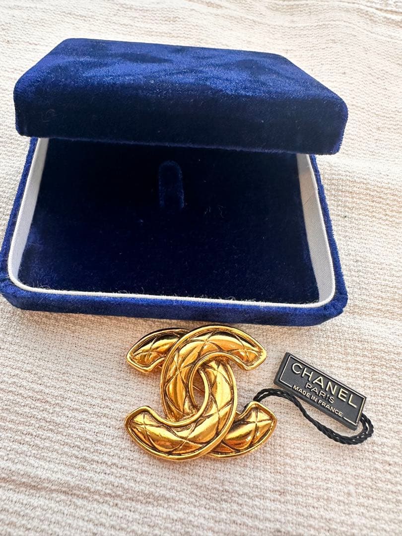 ⭐️ 鑑定済✨未使用【CHANEL】ブローチ　マトラッセ　CHANEL