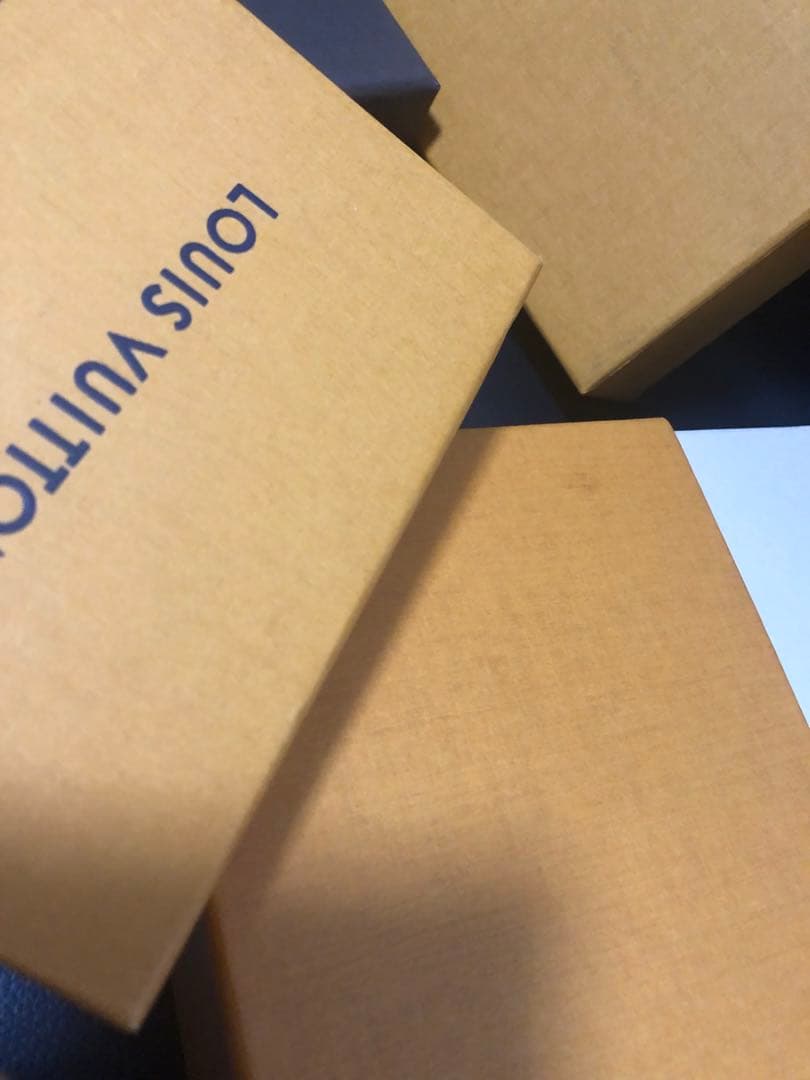 難あり品　ルイヴィトン　お財布、小物等用箱　41箱