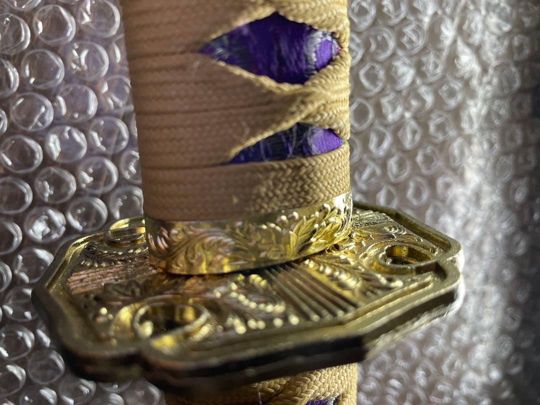 高級武具♢模造刀／レプリカ☆美品☆陣太刀☆ 刀身に竜の彫り物　観賞用