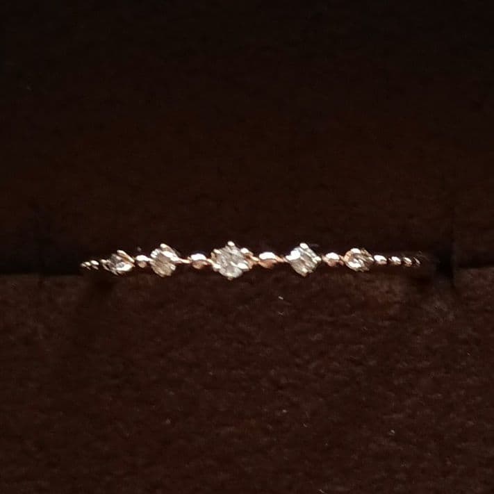 ノジェス　ピンクゴールド１０ｋ　ピンキーリング　ダイヤモンド