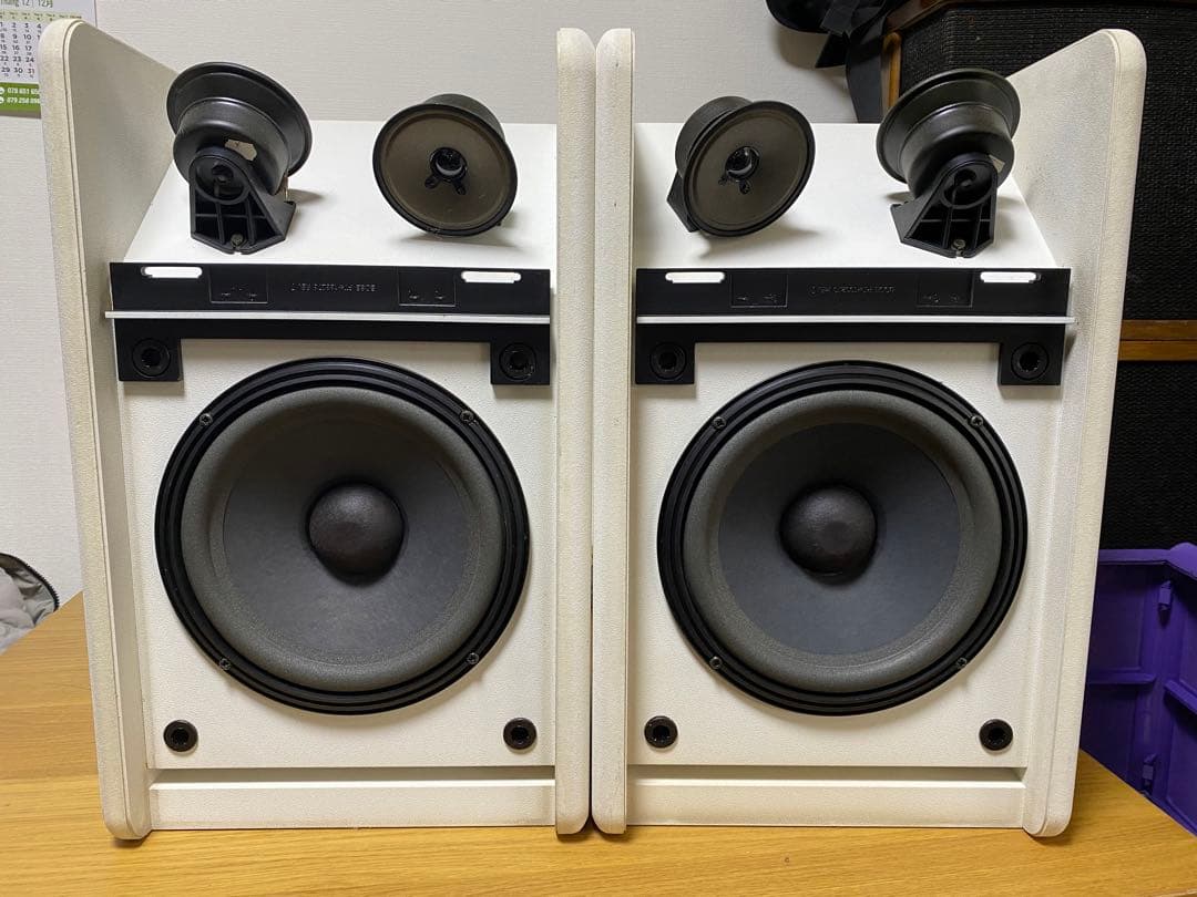 スピーカー・ウーファー Bose 301 AV monitor