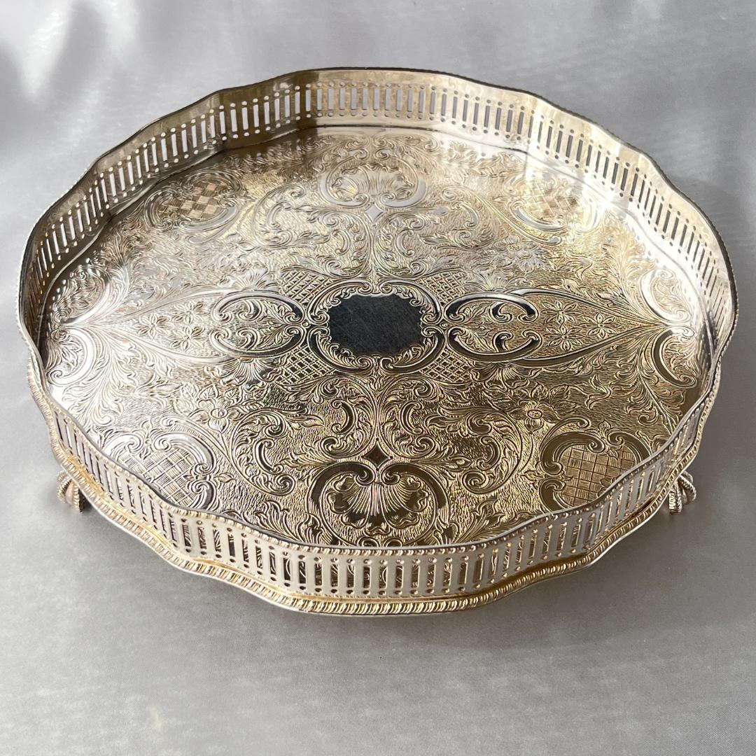 【英国】 ギャラリートレー サークル型 25cm クロウフット