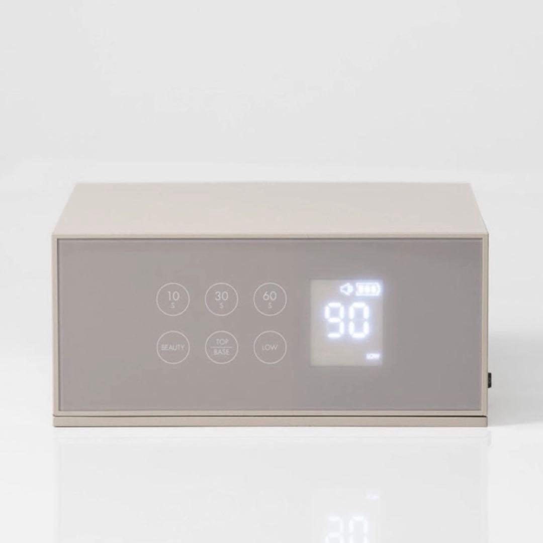 oui nails ネイルライト 美容機能付き