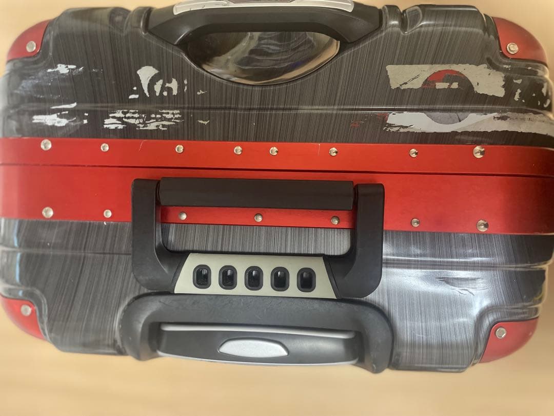 スーツケース ESCAPE'S グリップマスター 83L