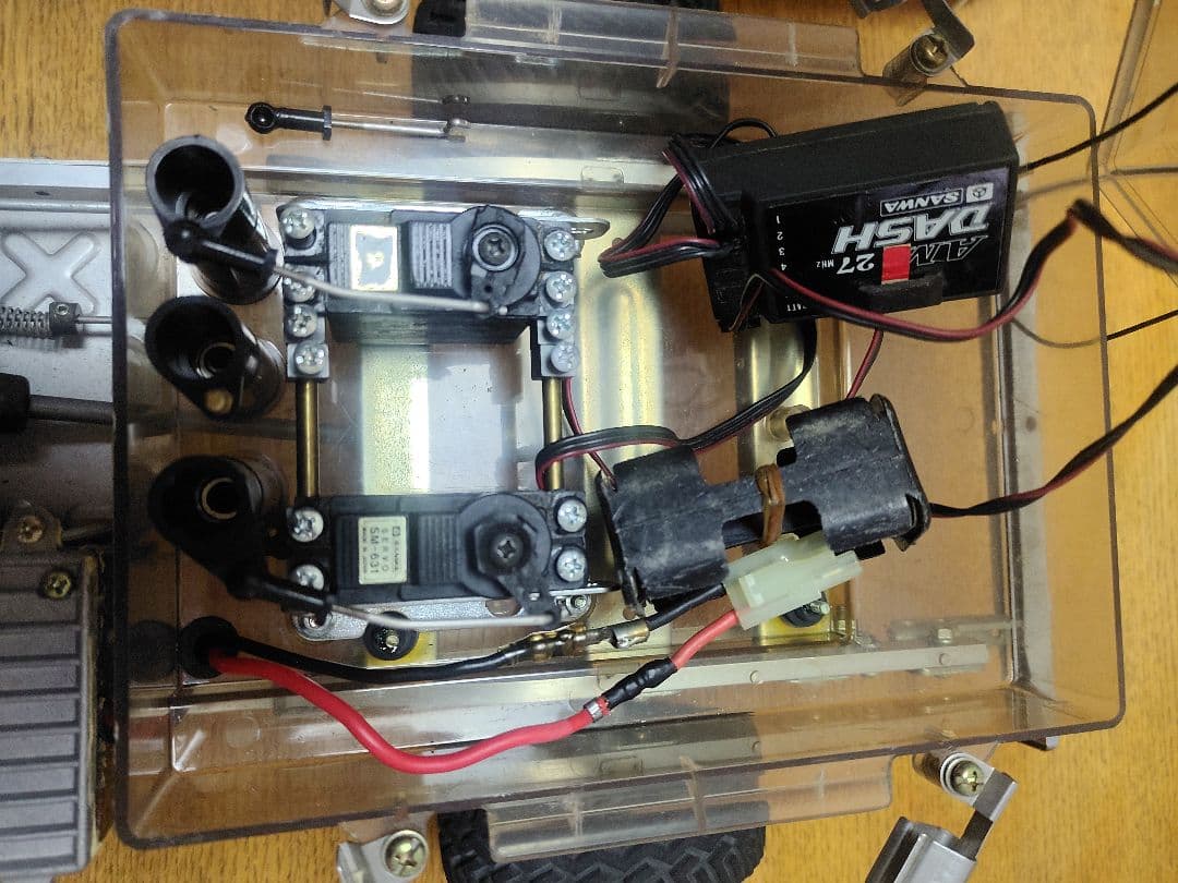 80年代◆タミヤ初代トヨタハイラックス　四駆ラジコン◆1/10スケール