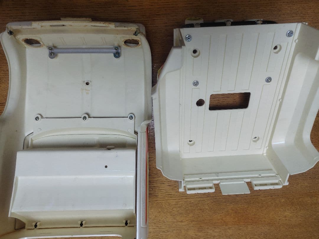 80年代◆タミヤ初代トヨタハイラックス　四駆ラジコン◆1/10スケール