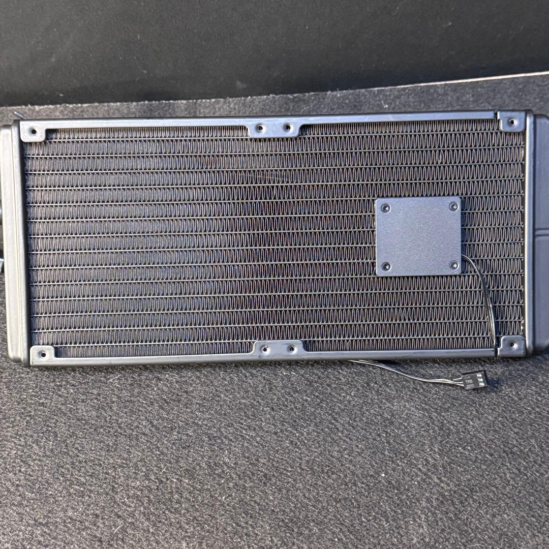 Fractal Design Lumen S28v2 280水冷CPUクーラー