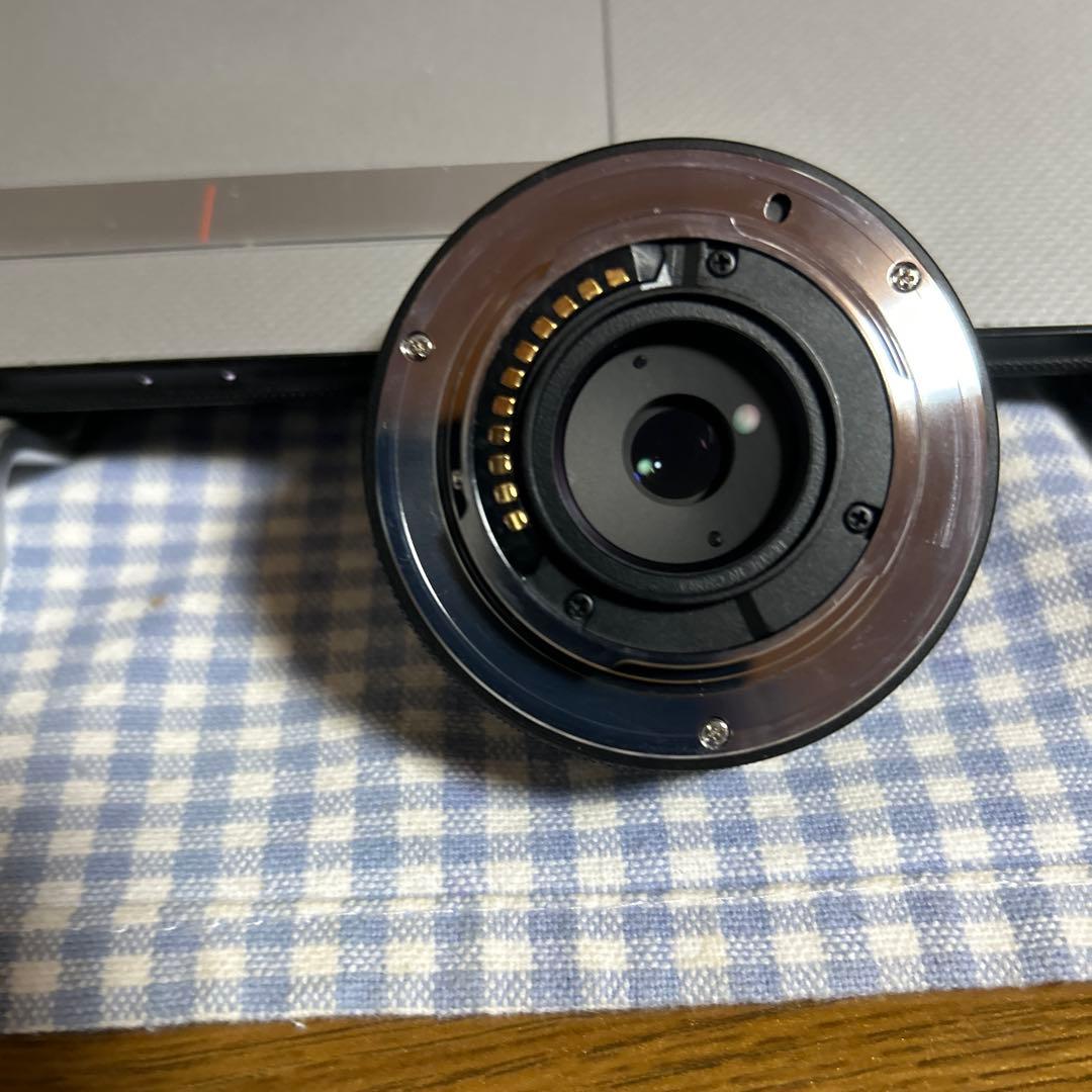 オリンパス 電動パンケーキレンズ M.ZUIKO 14-42mm ブラック